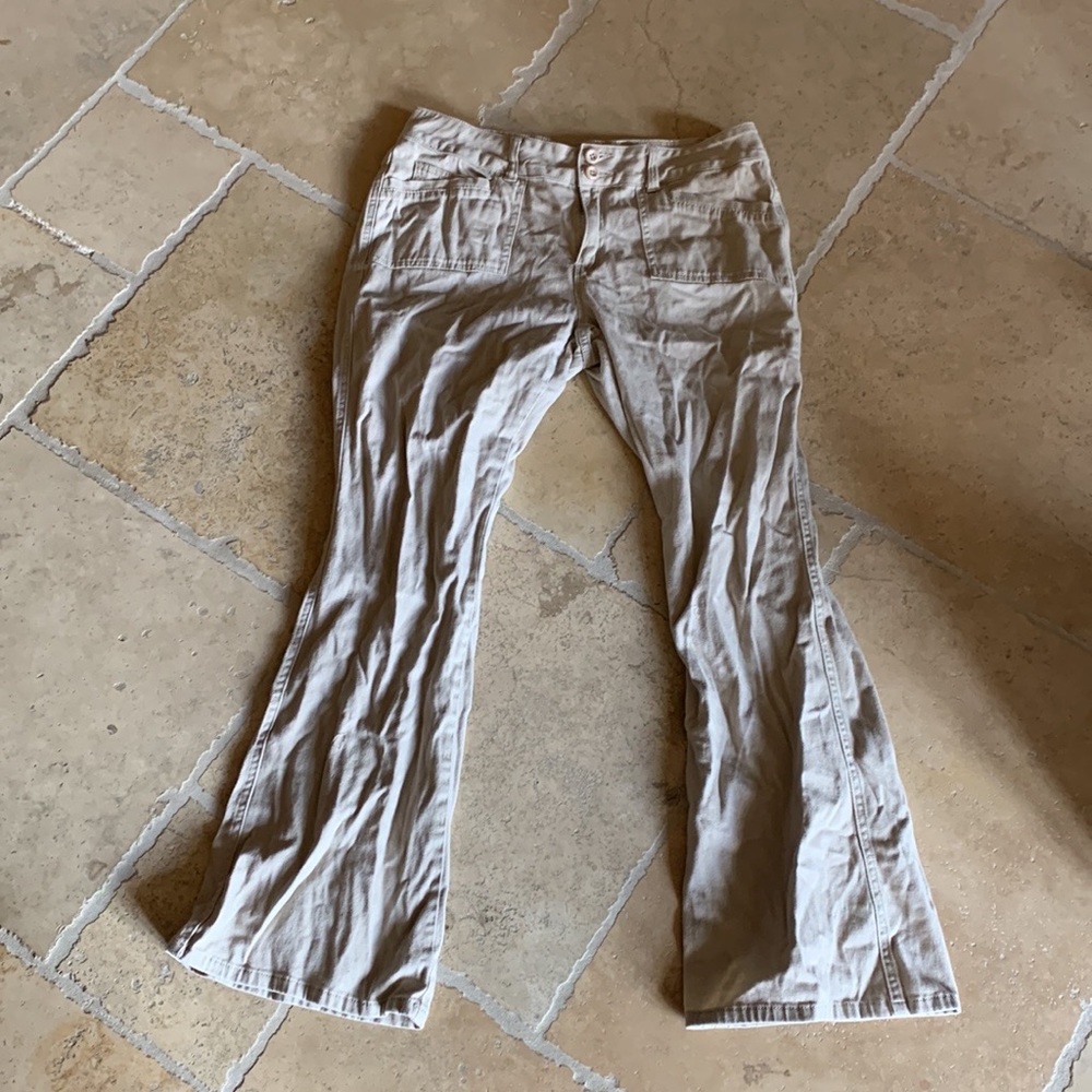 Cute jeans in the brand second generation